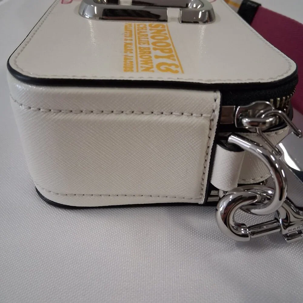 Marc Jacobs Women’s THE SNAPSHOT – Chalk - Picture 7 of 12